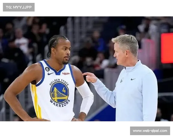 穆迪首节7记三分狂轰21分，勇士半场领先鹈鹕12分